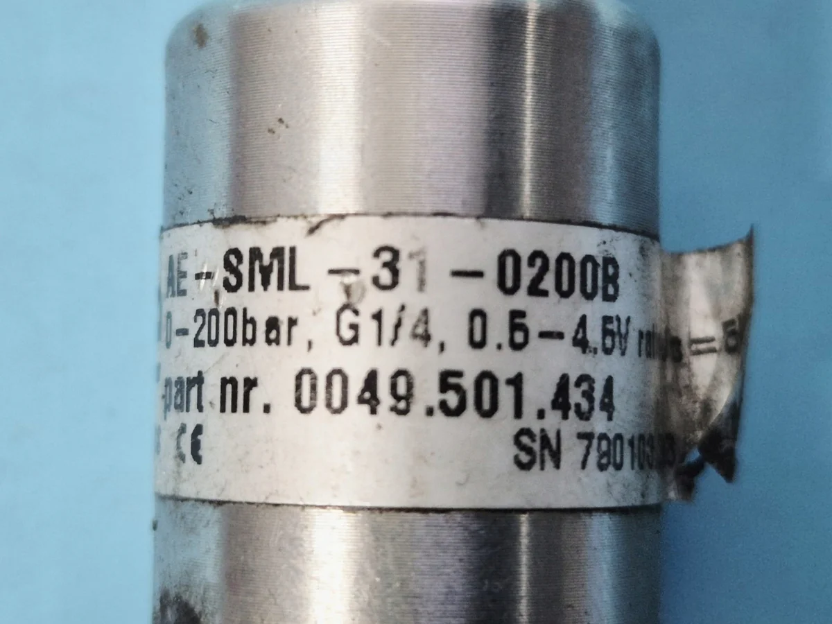 Sensor Presión Aceite Mercedes 0049501434 Usado image 3
