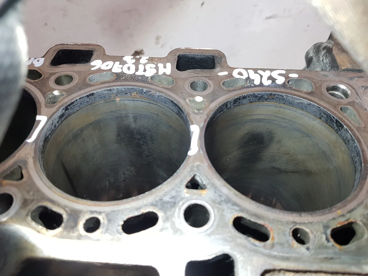 Bloco do Motor Renault Master 2.3 DCI M9TD706 image 7