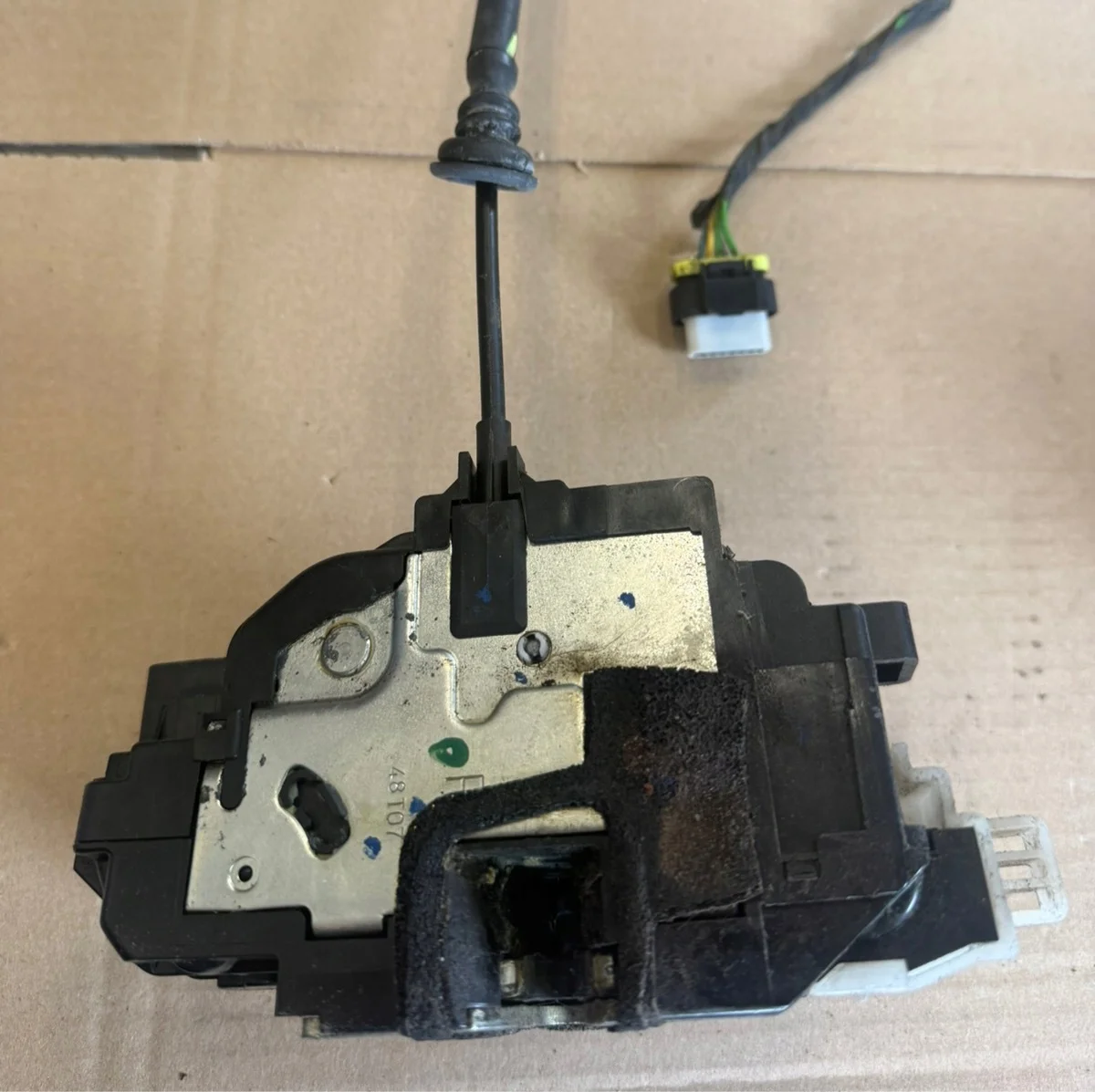 Kia Ceed I dörrlås fram höger 7-pin
