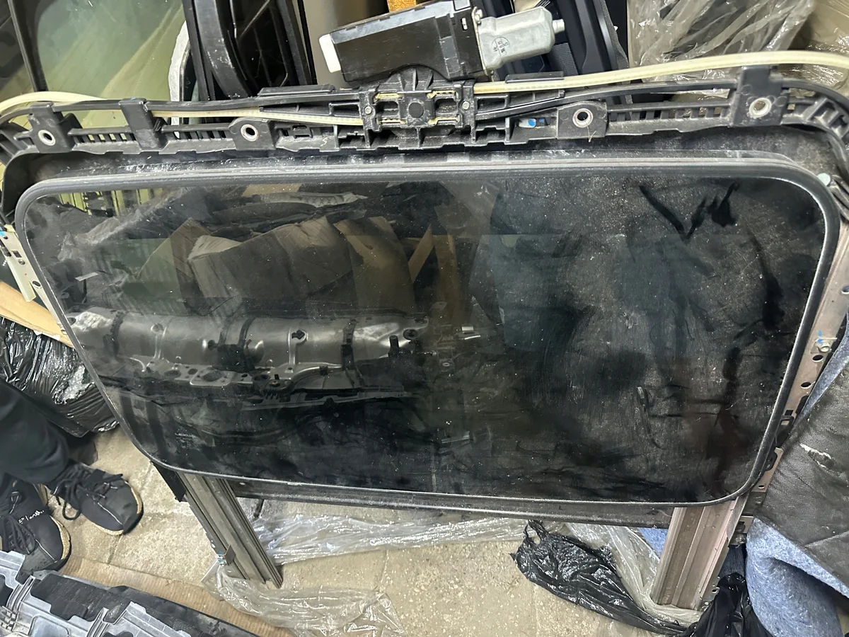 Moteur de toit ouvrant Lexus IS II 3FWWSDVDC image 2