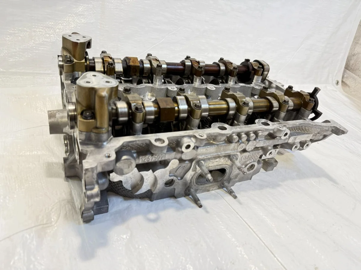 Cylinderhuvud Opel Astra K V 1.4 T