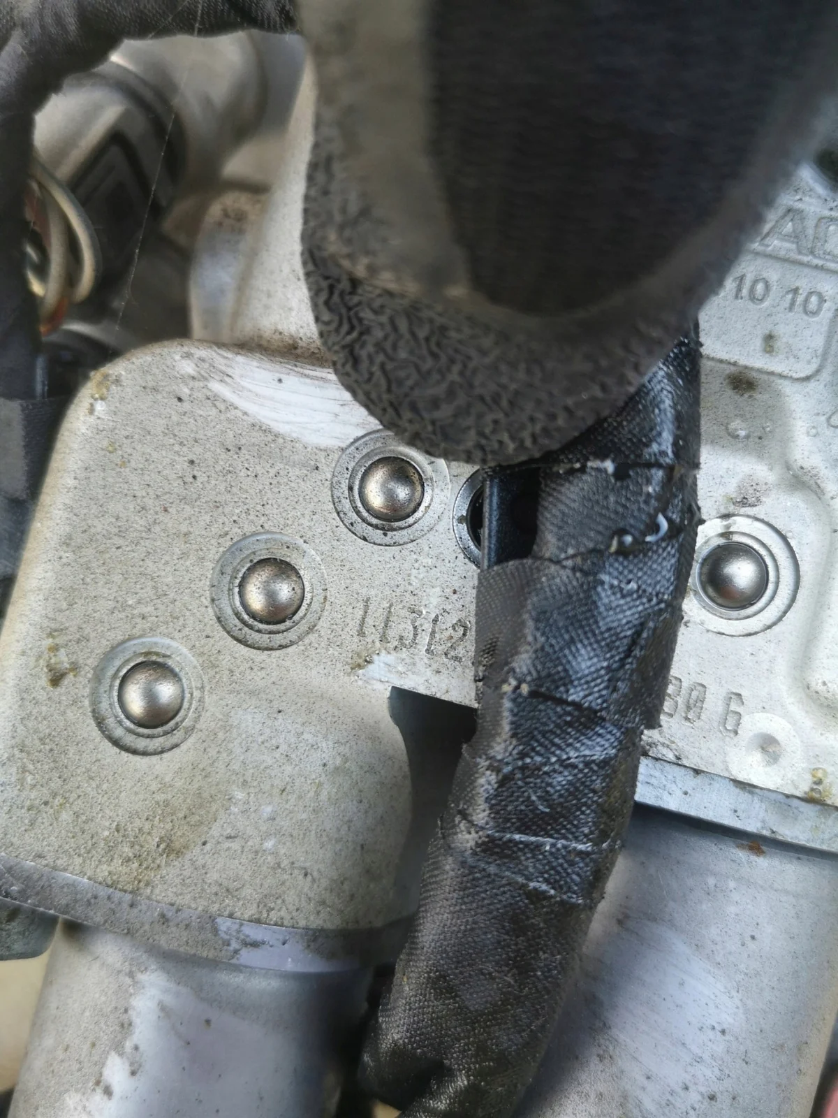 Bomba Suspensão BMW F01 F02 10641010 Usada