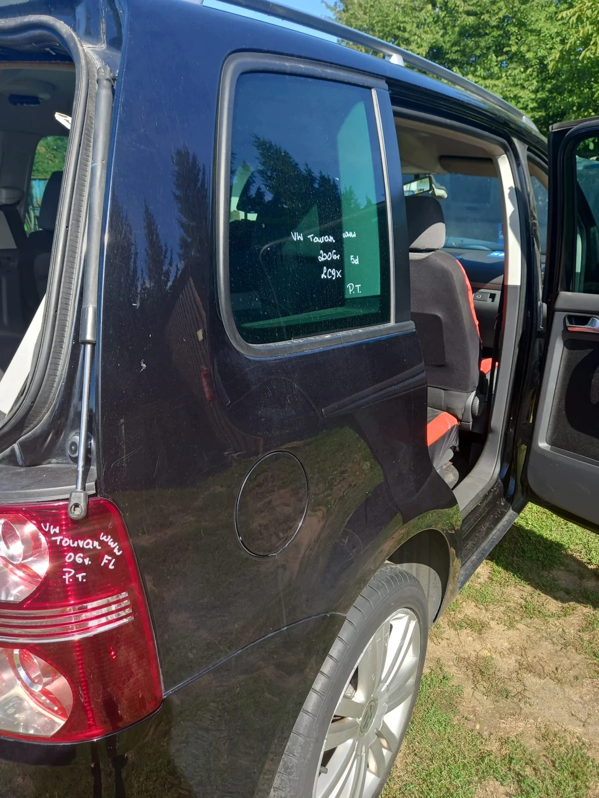 VW Touran FL Rear Quarter Panel Right or Left Used
