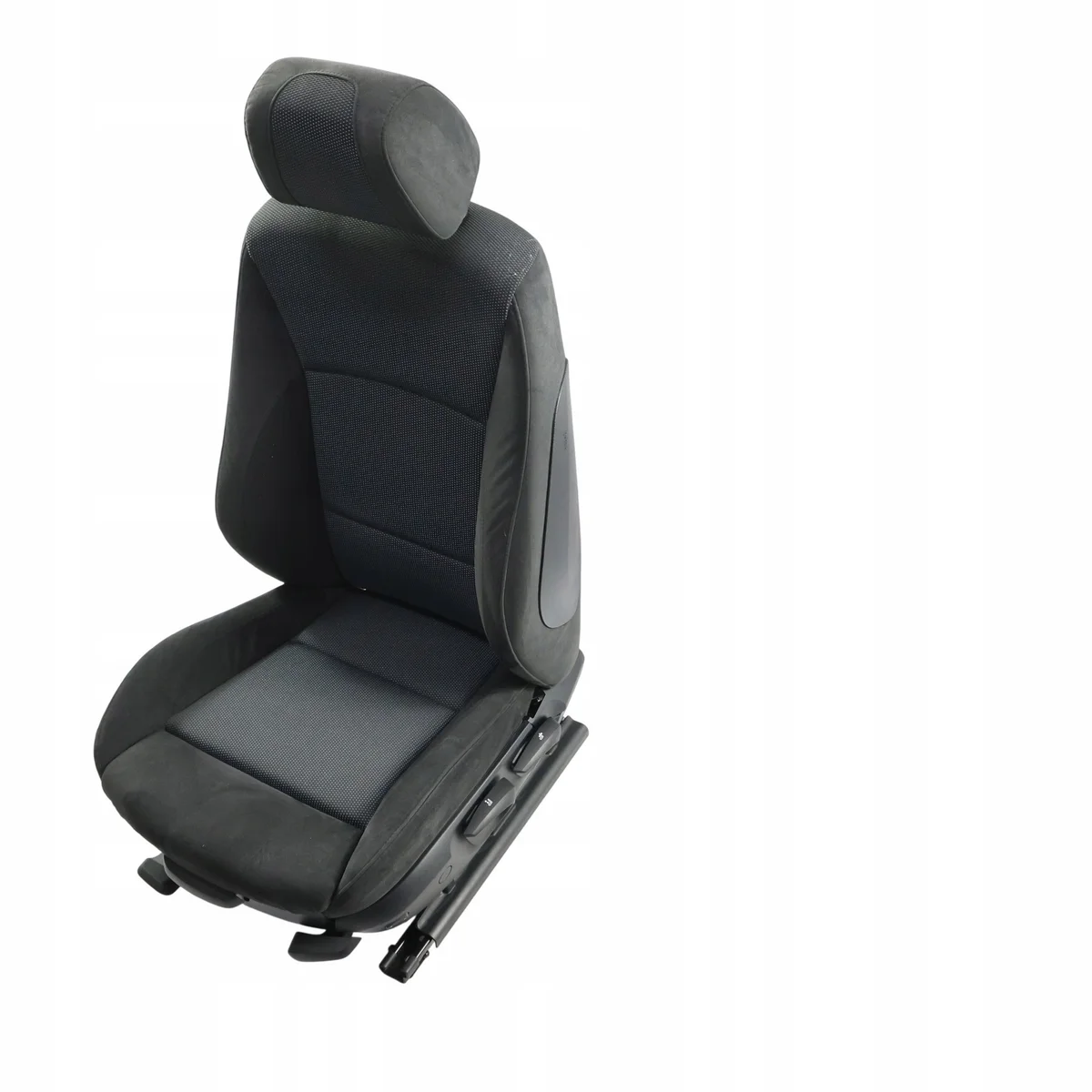 BMW E90 E91 M Sport Left Front Seat image 9