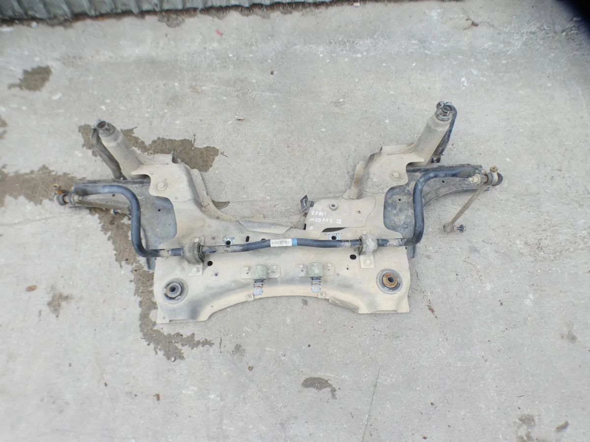 Balk fram Renault Megane III 546110015R