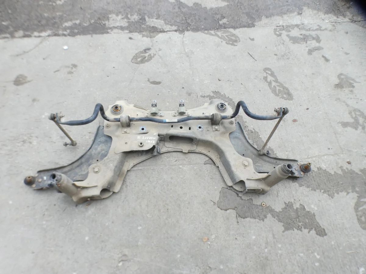 Balk fram Renault Megane III 546110015R