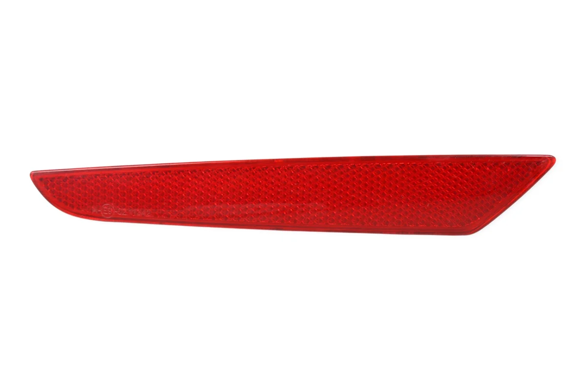 Réflecteur arrière gauche Seat Leon III 5F0945105