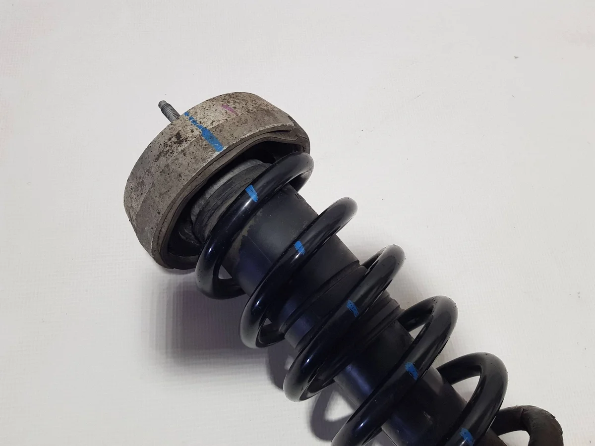 Etujousitus BMW X5 E70 vasen image 6