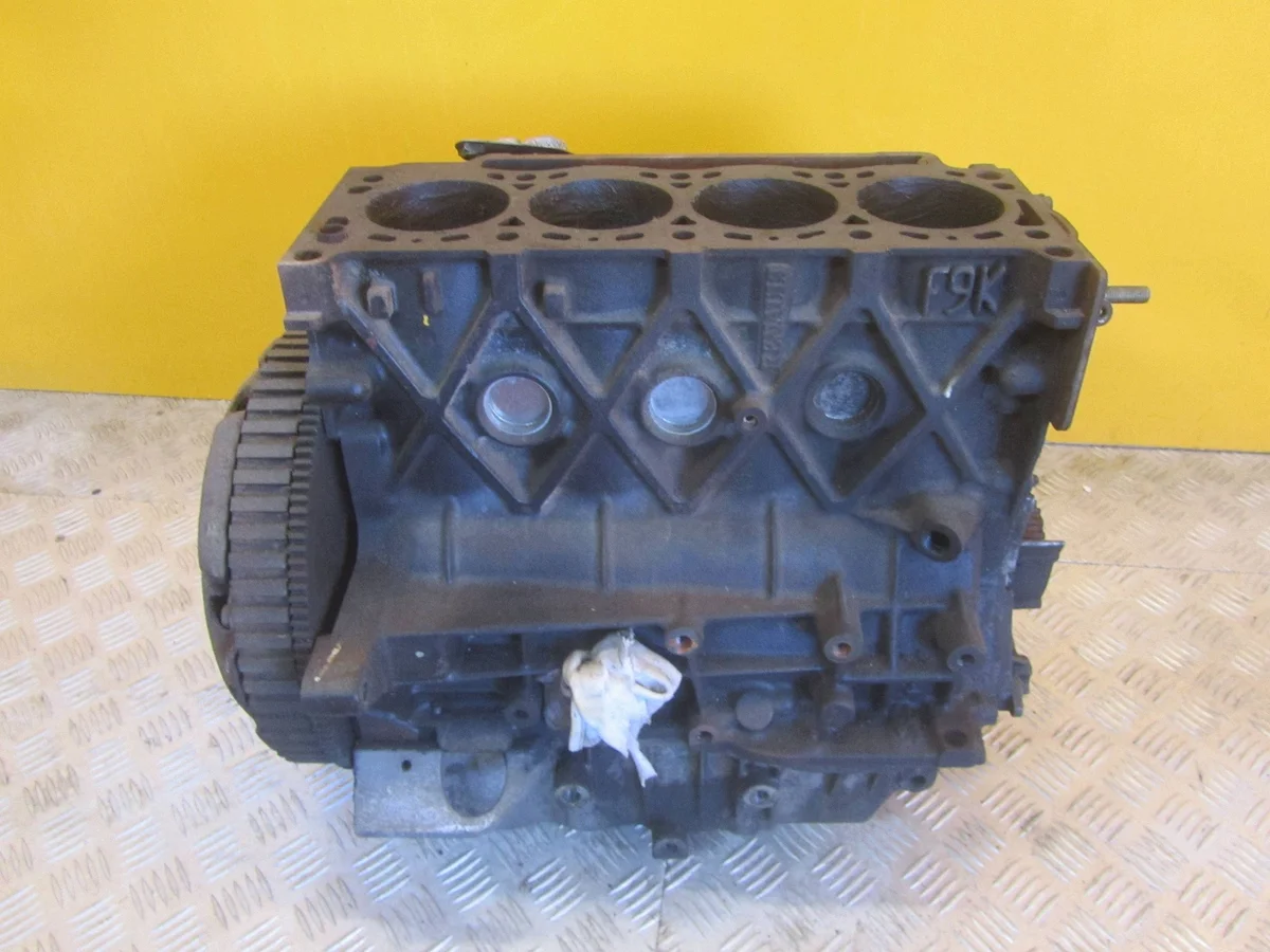 Motorblock Renault Trafic II (X83) DLU1577