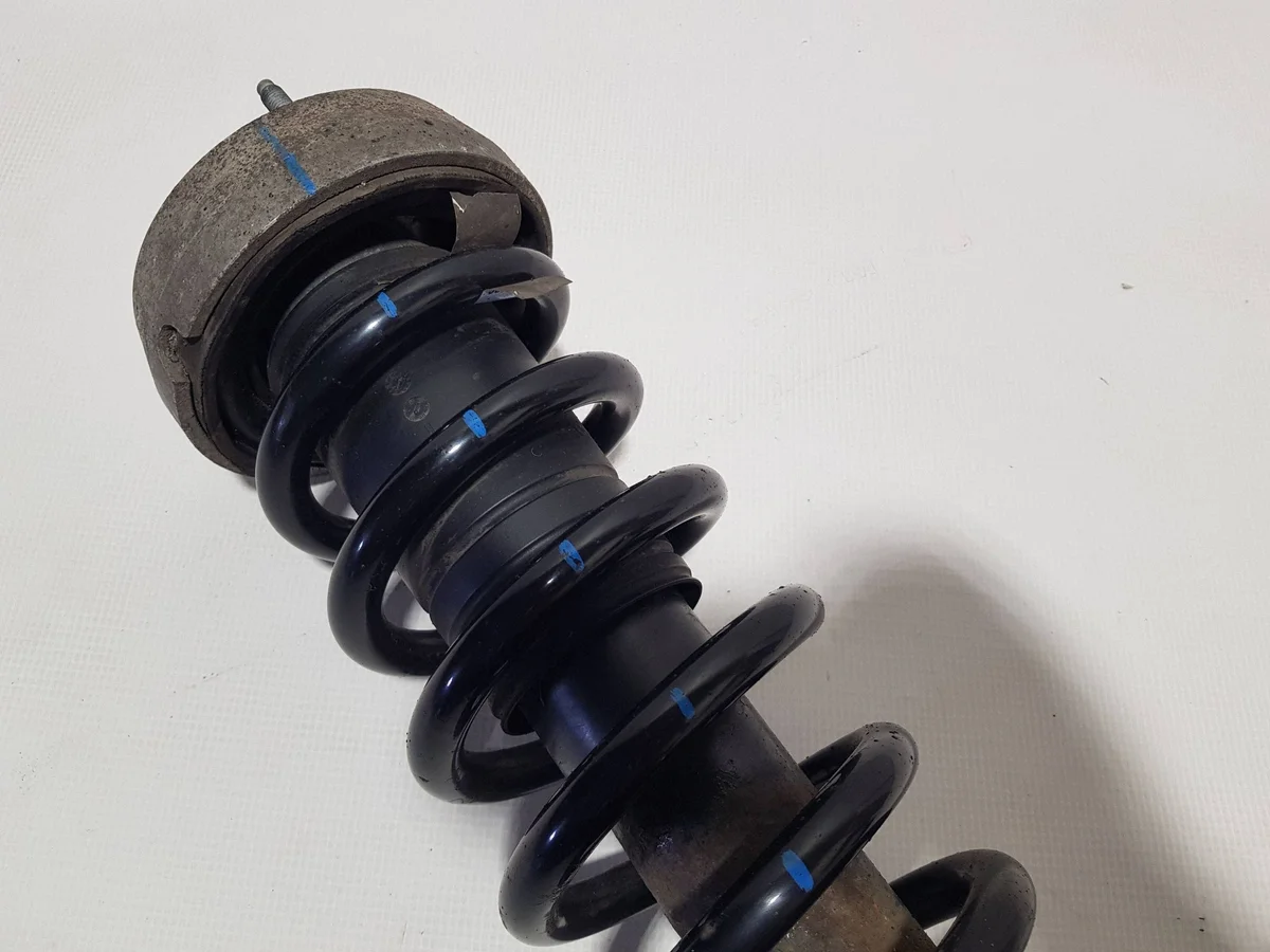 Etujousitus BMW X5 E70 oikea image 6