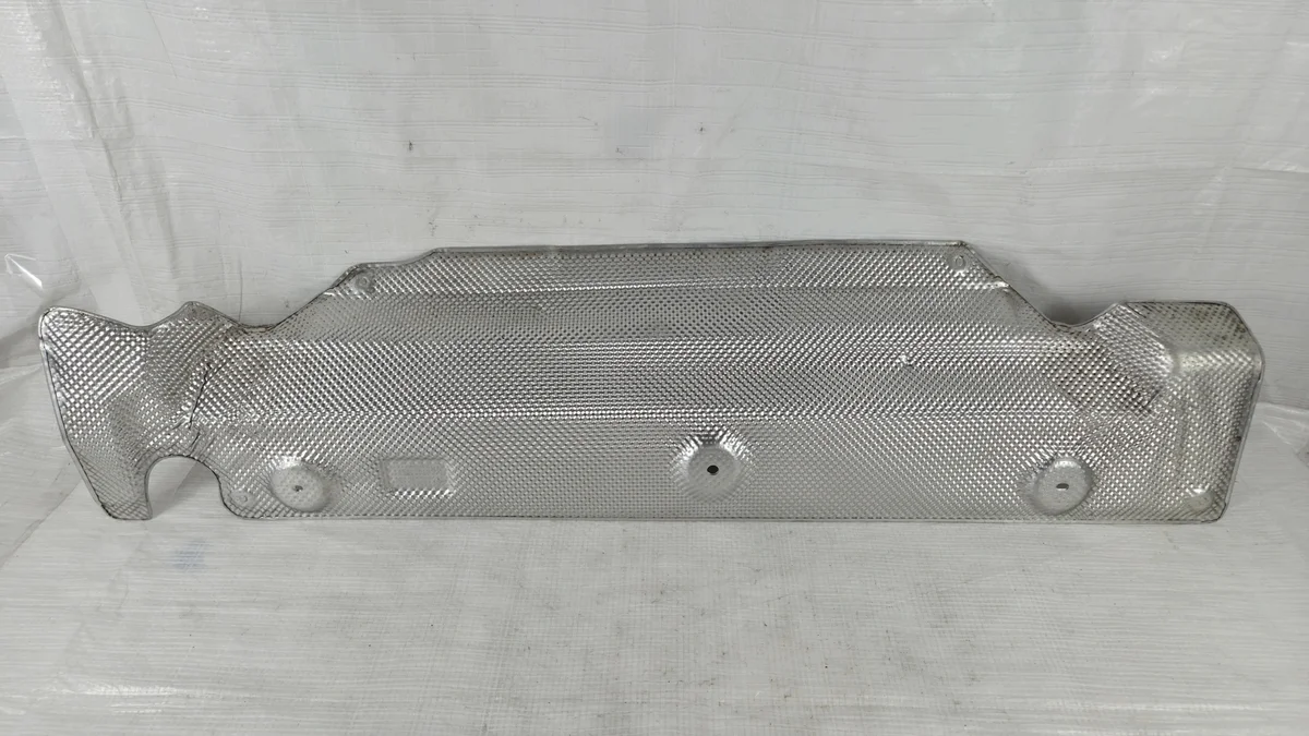 Aislamiento BMW X7 G07 51487424935