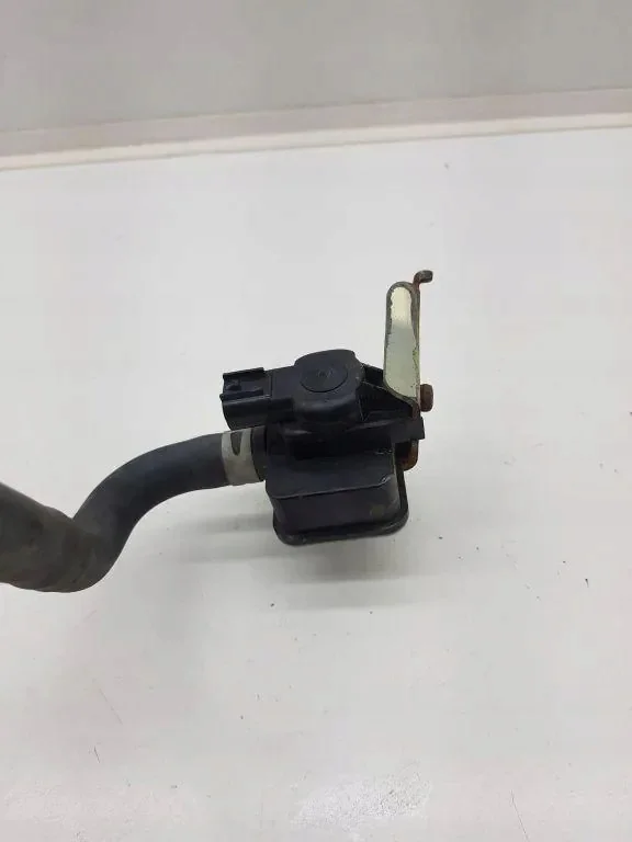 Válvula Solenoide Toyota Yaris 9091012283 Usada image 3