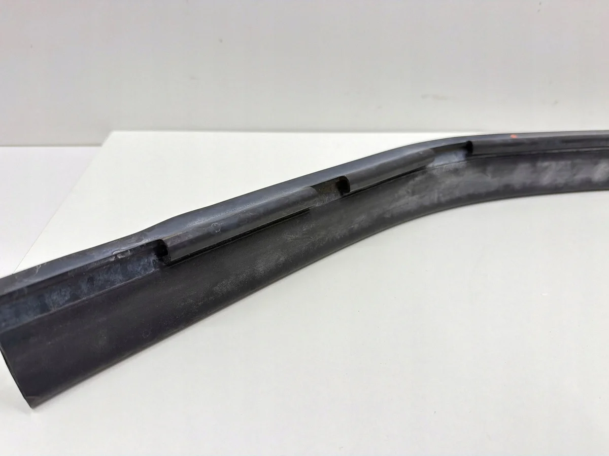 Dichtung Motorhaube BMW F20 F21 F22 F23 F30 F31 F32 F33 image 5