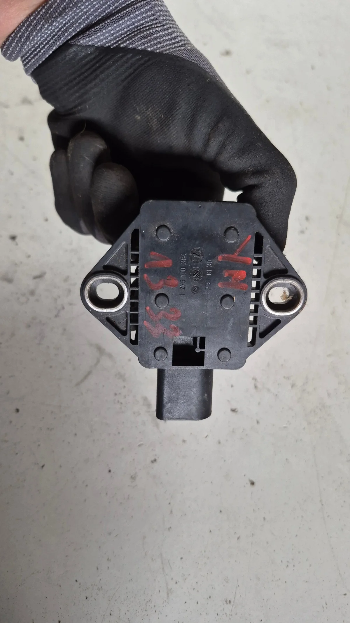 Audi A4 B6 B7 Speed Sensor ESP 8E0907637A image 3