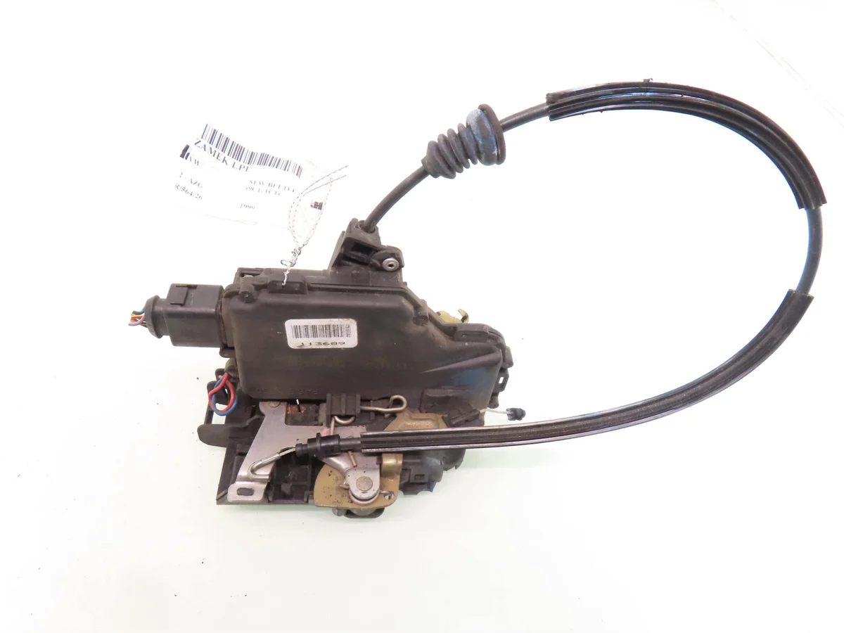 Lukko etuovi vasen VW New Beetle 3B1837015A
