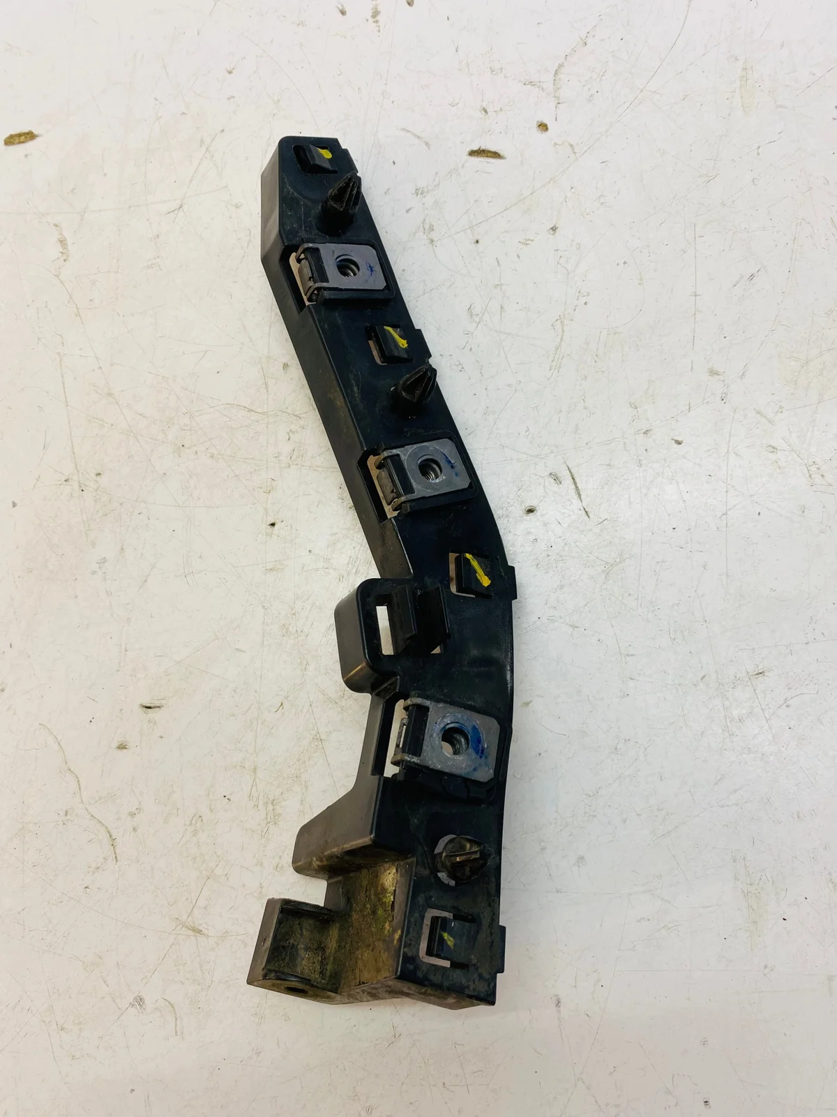 Citroen C3 III Soporte Parachoques Derecho Usado