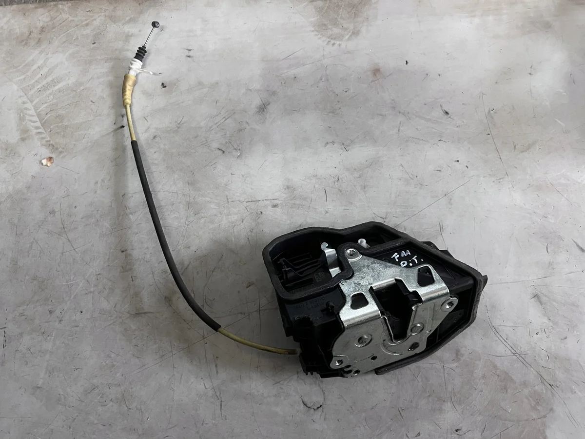 Serrure Arrière Droite BMW F11 OEM 7229460