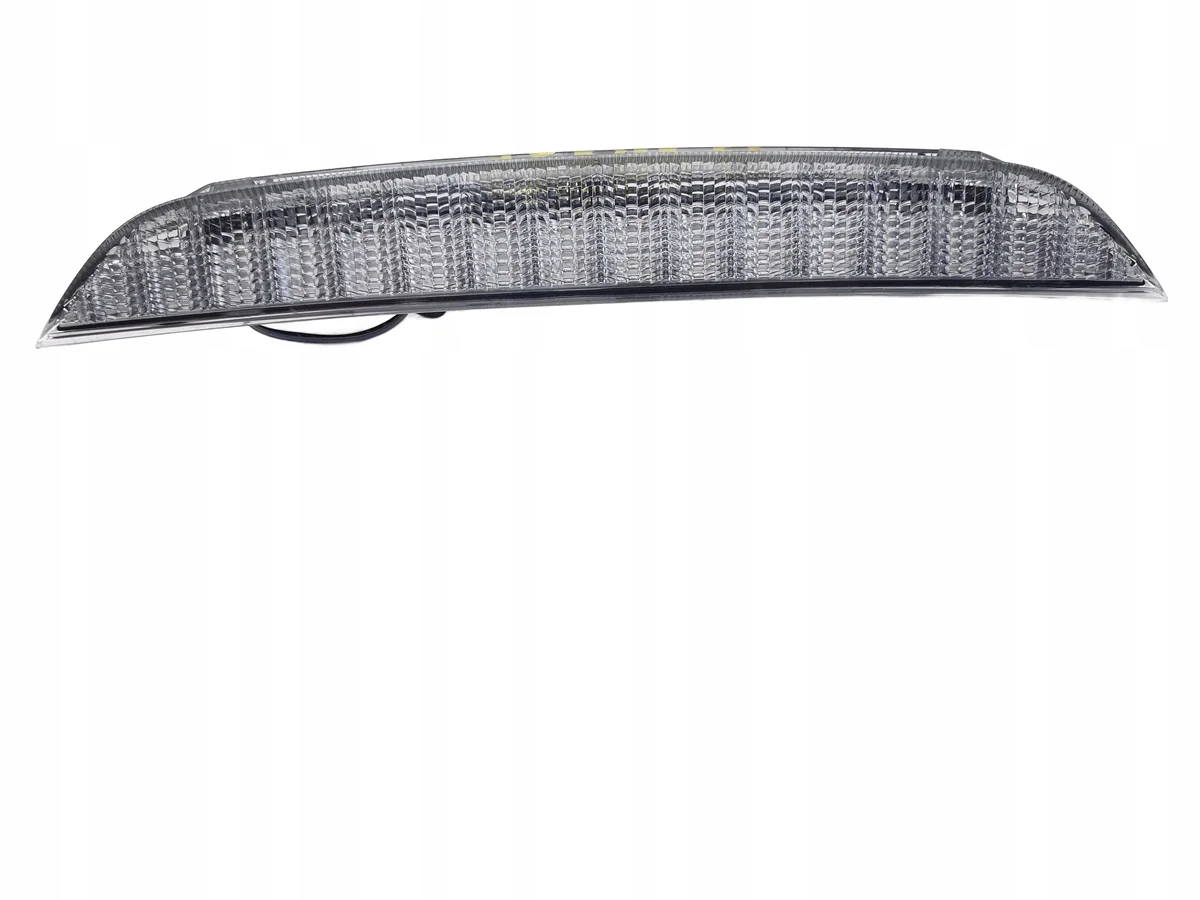 Feu Stop Mitsubishi ASX Outlander 8334A093 image 4