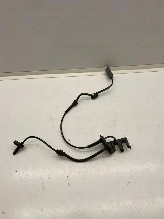 ABS Sensor for Peugeot 308 II Front image 3