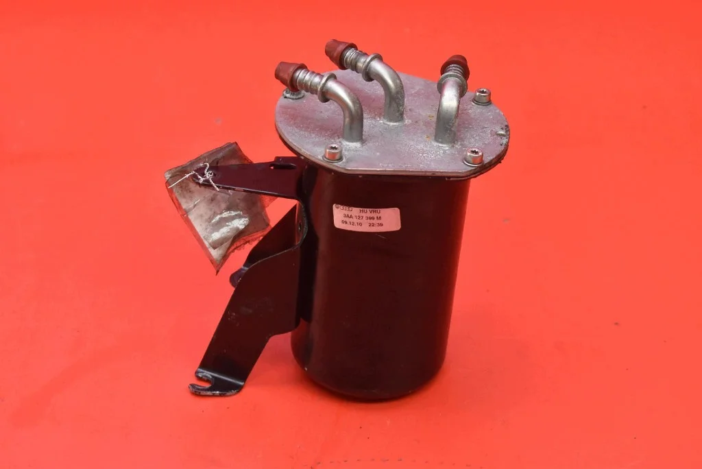 Gehäuse Kraftstofffilter 7N0127400 VW Passat CC image 3