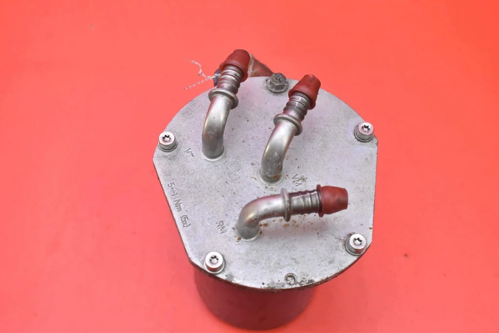 Gehäuse Kraftstofffilter 7N0127400 VW Passat CC image 5
