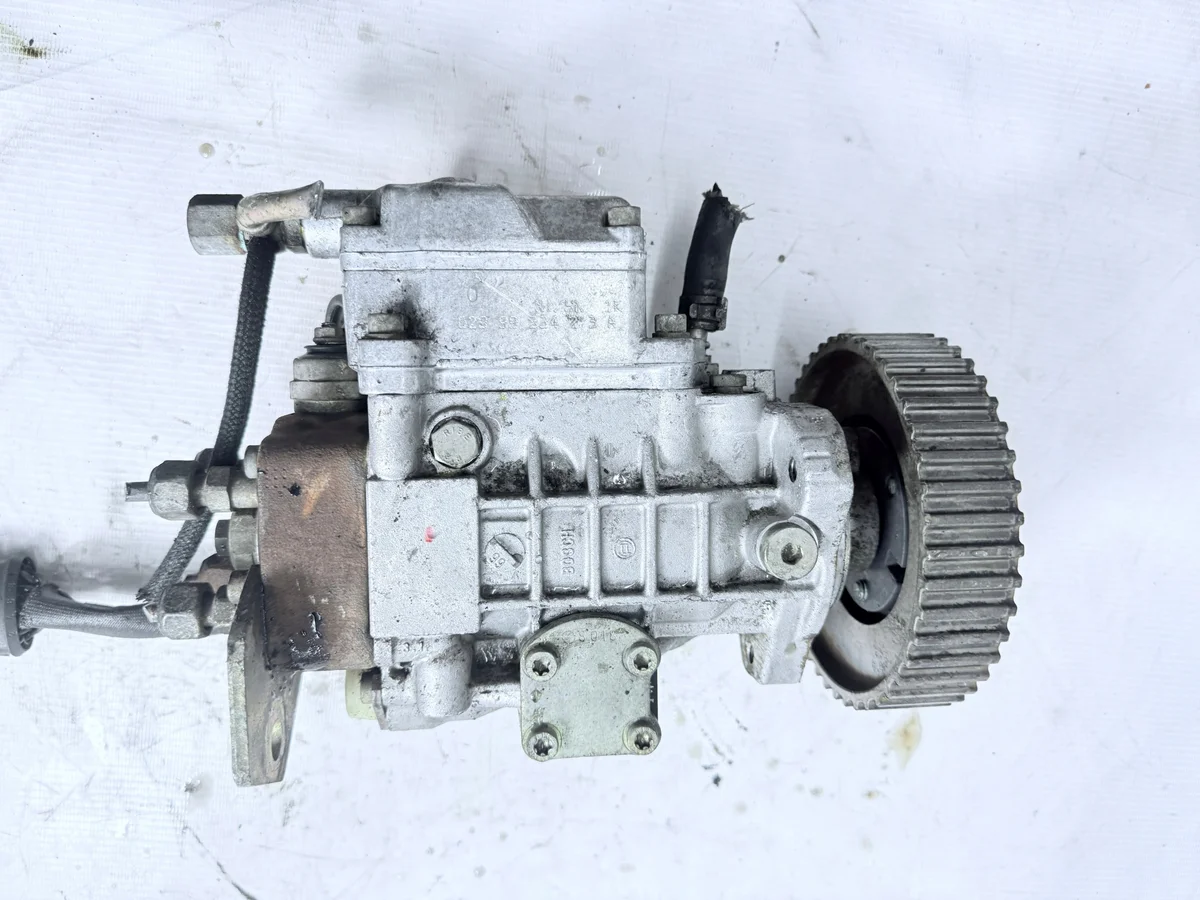 Bomba Inyectora VW Golf 4 0460404972