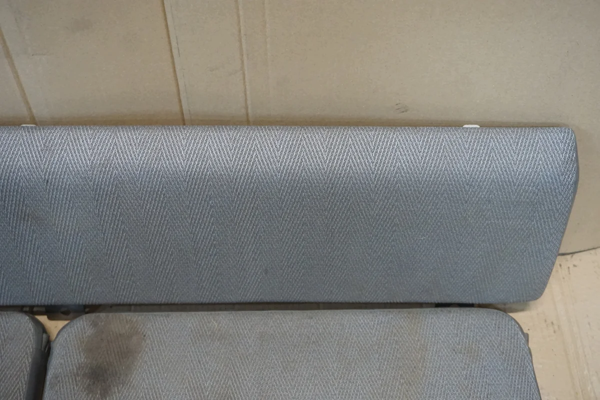 Mazda B2500 Ford Ranger taka istuin image 6