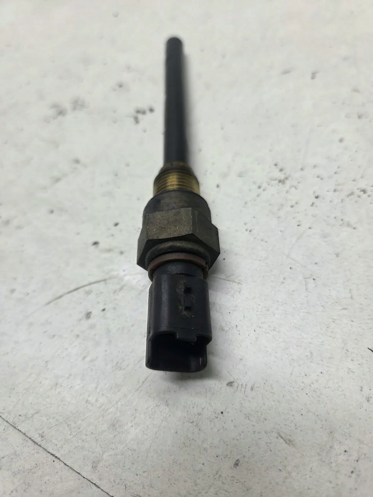 Czujnik poziomu oleju Ford 2.0 TDCI DW10F