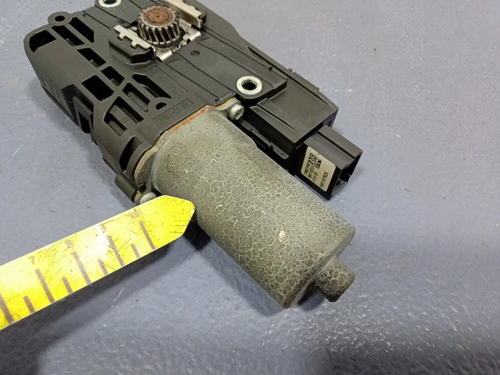 Schiebedach Motor Mercedes GLE W167 A2139067003 image 3