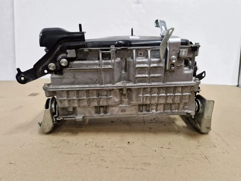 Toyota Corolla E21 Invertteri G9200-76060-A image 3