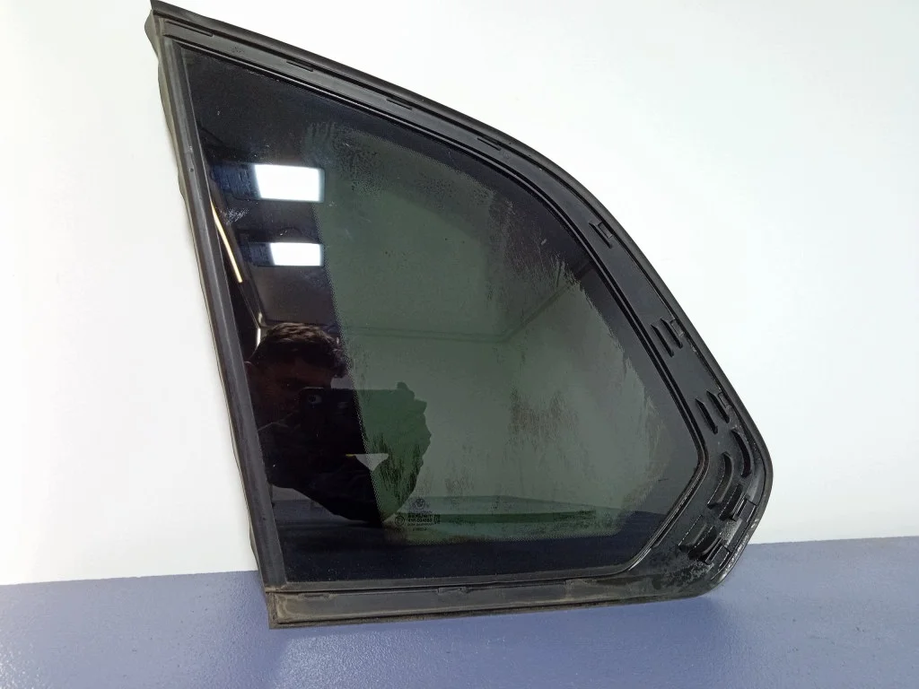 BMW X5 G05 Cristal Trasero Izquierdo Usado