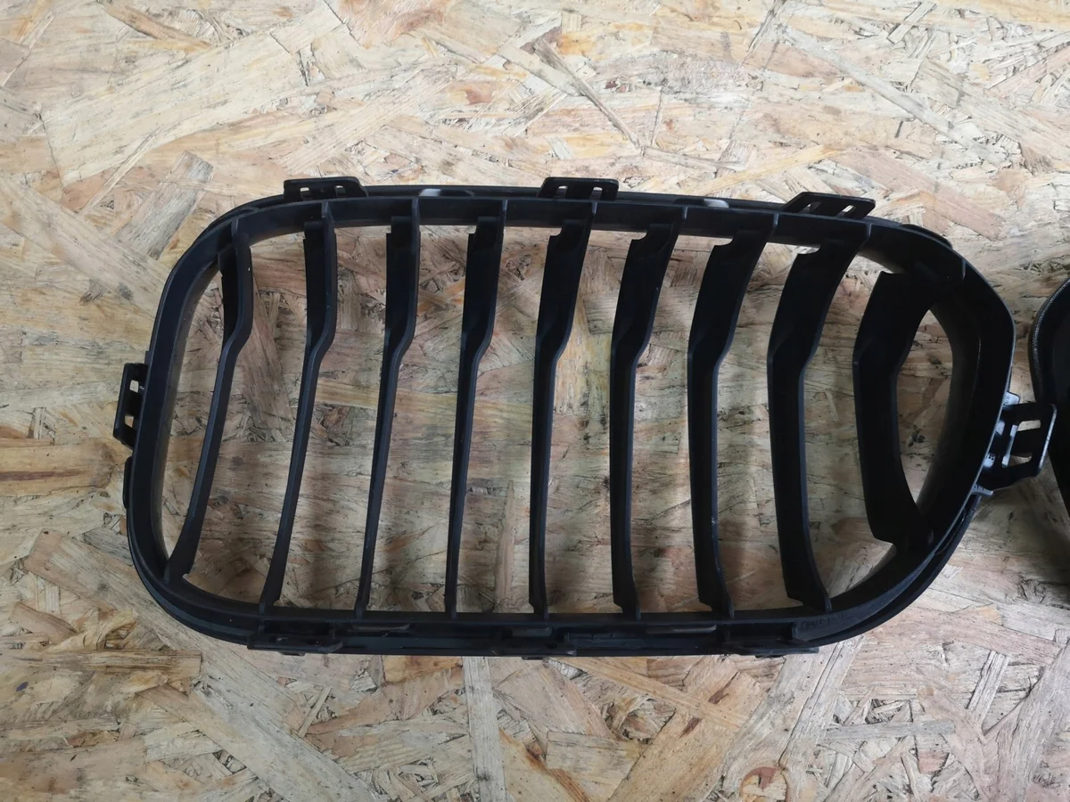BMW F20 F21 Kühlergrill Niere 7371747 image 10