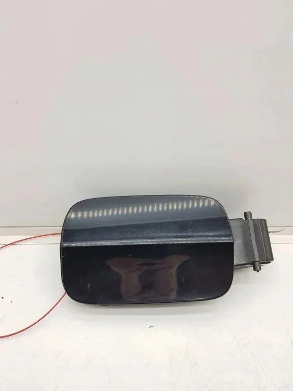 Polttoainetankin luukku Audi A3 Cabrio 8V3809906