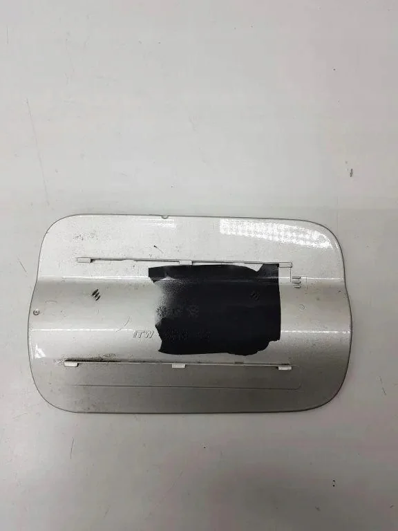 Polttoainetankin luukku BMW X3 F25