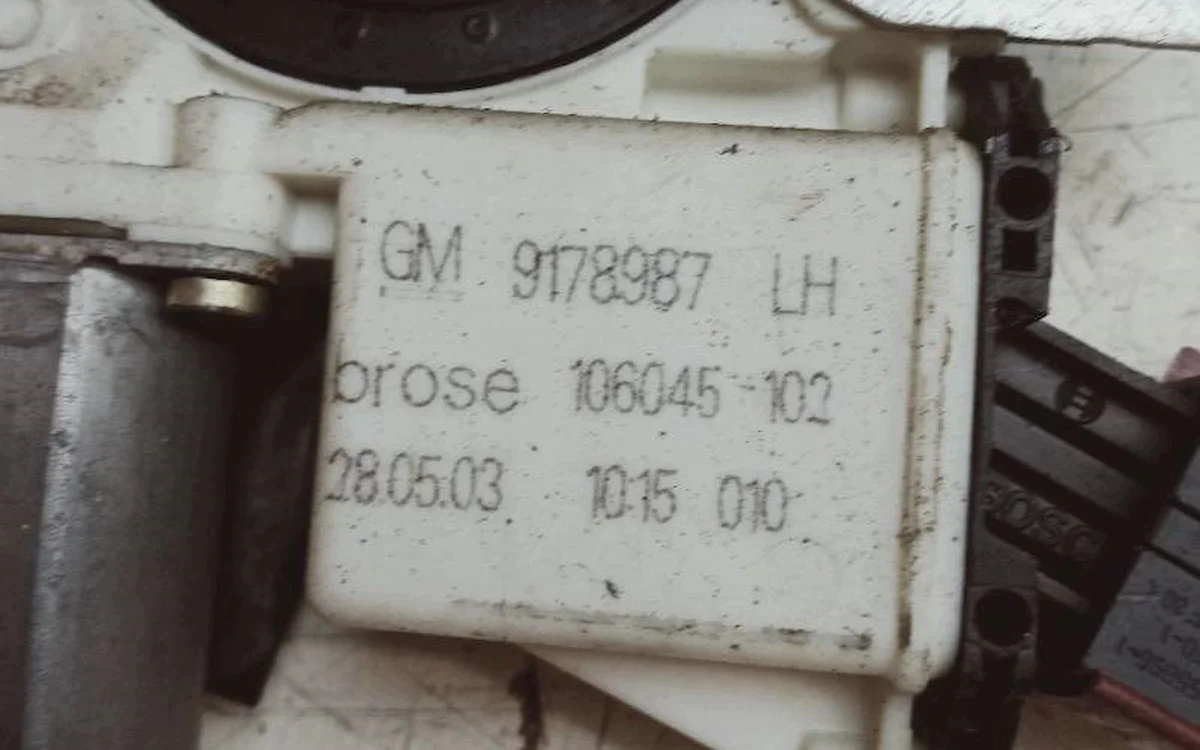 Mécanisme lève-vitre avant gauche Opel Signum image 3
