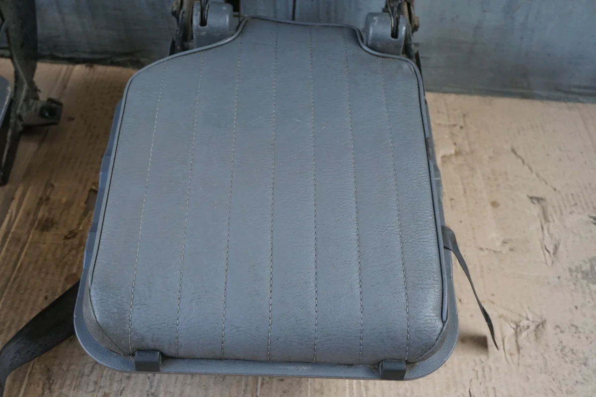 Nissan Navara D22 Rücksitzbank gebraucht image 8