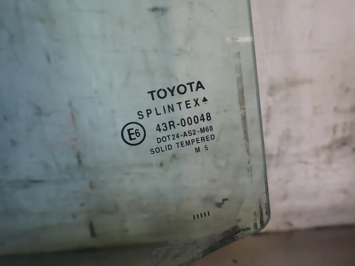 TOYOTA MR2 II SW20 kattoikkuna käytetty image 3