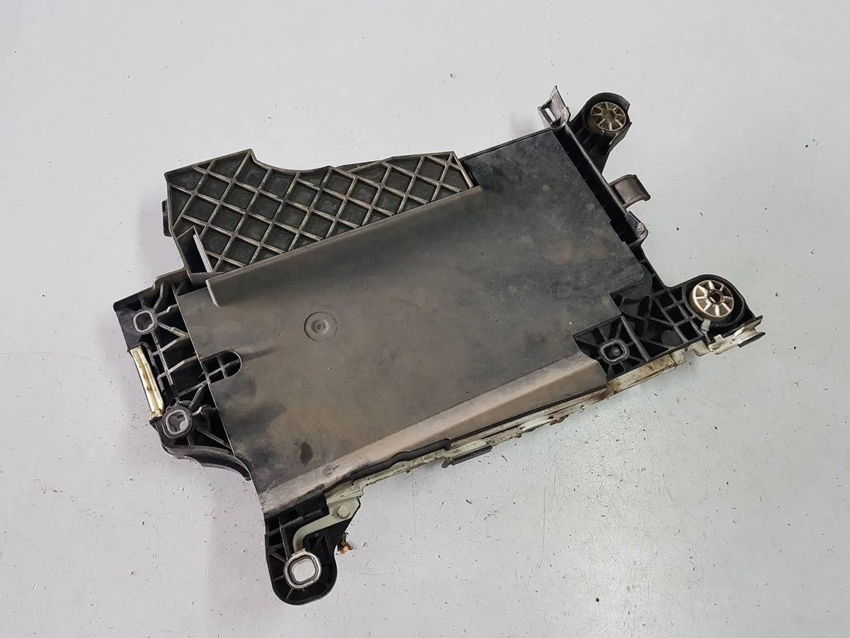 Mini Cooper F56 F55 Base Bateria Usada image 3