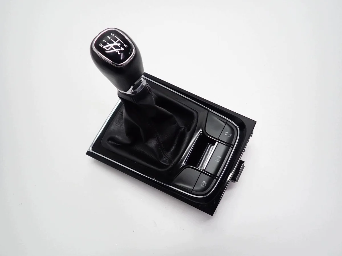 Manopla Câmbio Skoda Karoq 5RR863212A Usada