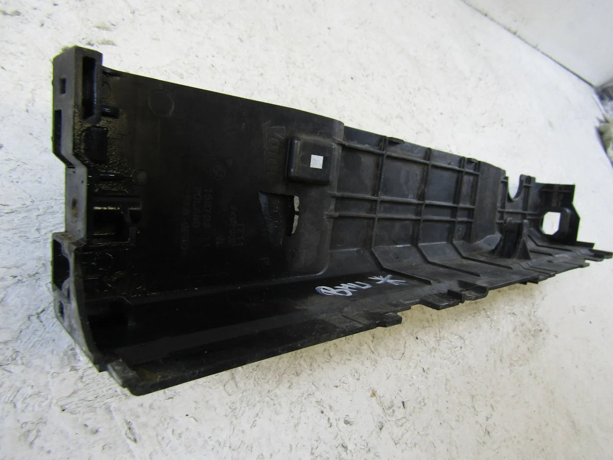 Support radiateur BMW F20 F30 gauche 9487032 image 6