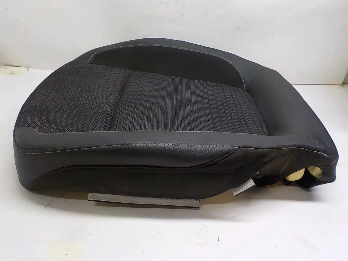 Opel Astra J istuin, kuljettaja/matkustaja image 4