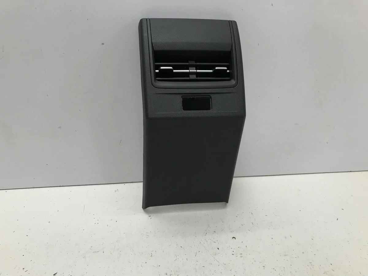 Chery Omoda 5 2025 Bakre Mittkonsol Galler