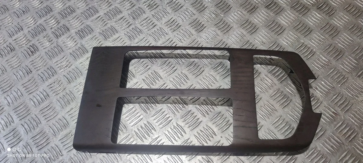 Panel consola Maserati Ghibli SQ4 2013- OEM 6700661930