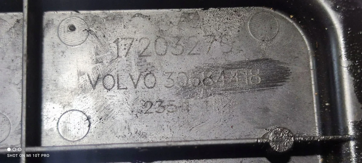 Fuel Vapor Carbon Filter Volvo V70 III 3.2 B R6