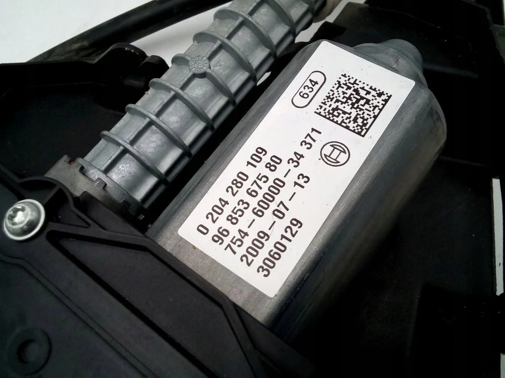 Citroen C4 Picasso Käsijarru 9685367580