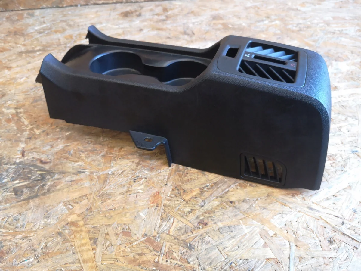 BMW X5 G05 Middenconsole Bekerhouder image 9