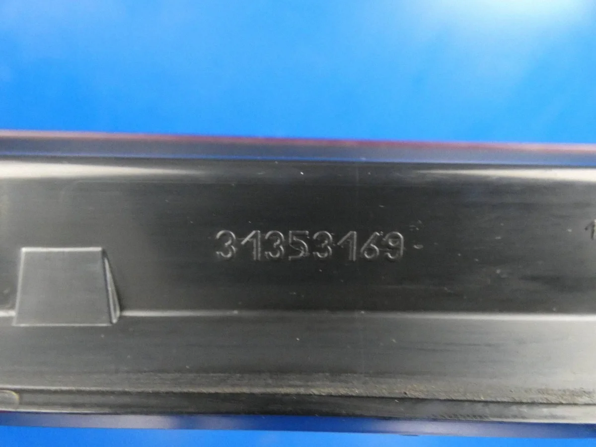 Feu stop Volvo XC90 2 OEM 31353169 image 3