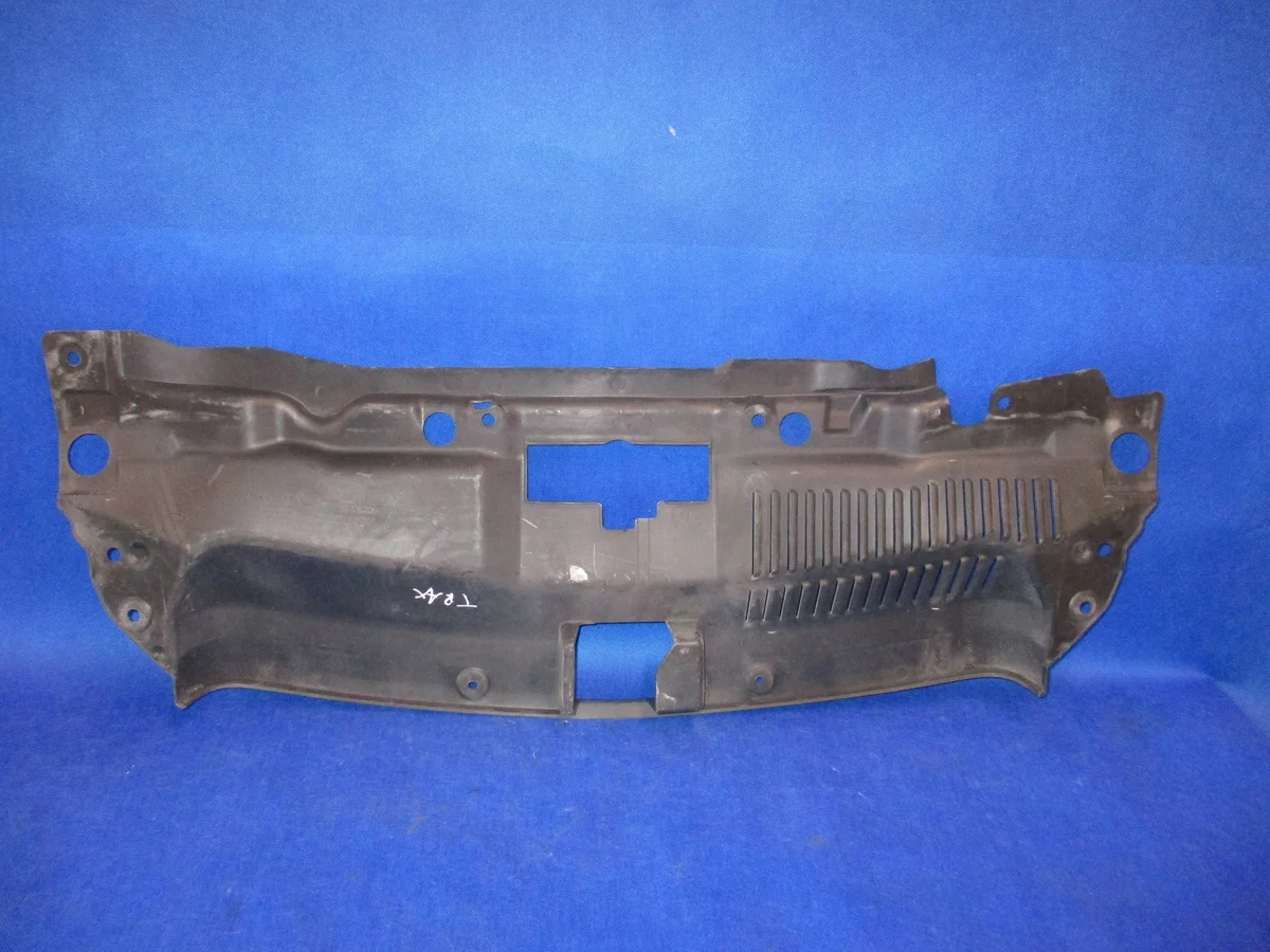 Chevrolet Trax 2013 Cache serrure capot 95387416 image 4