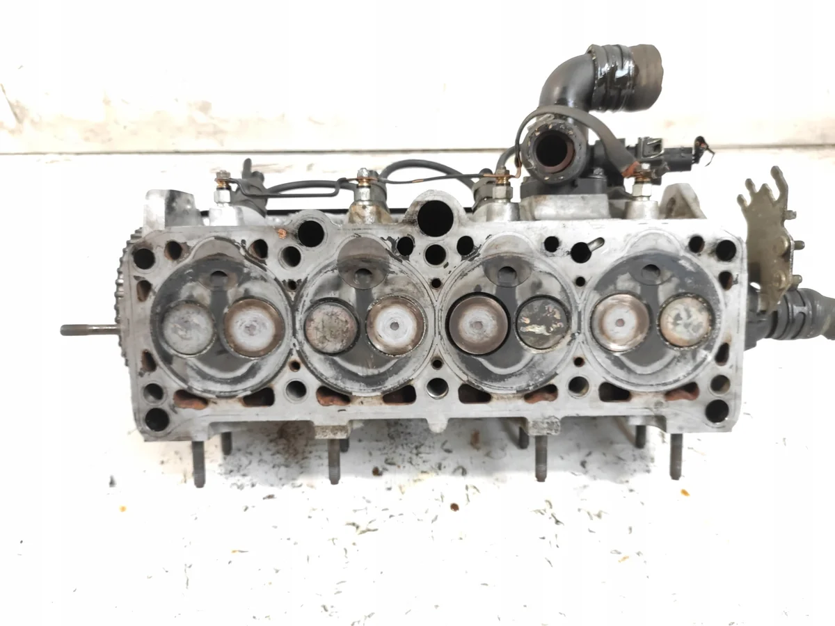 Culasse VW Transporter T4 1.9 D TD Injecteurs image 7