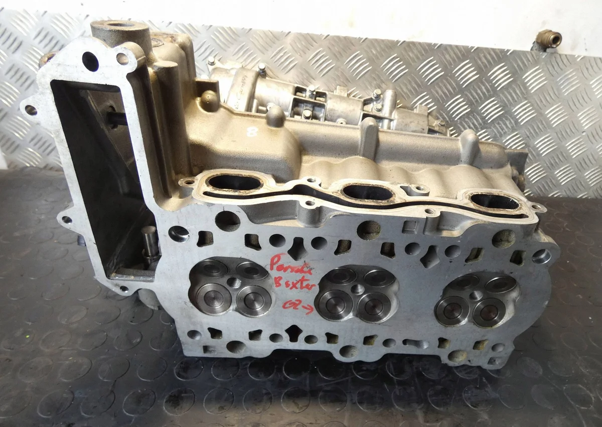 Porsche 9961046710R Usado